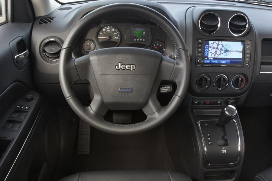  Dodge Patriot EV 2009 года  (фото 2 из 9)